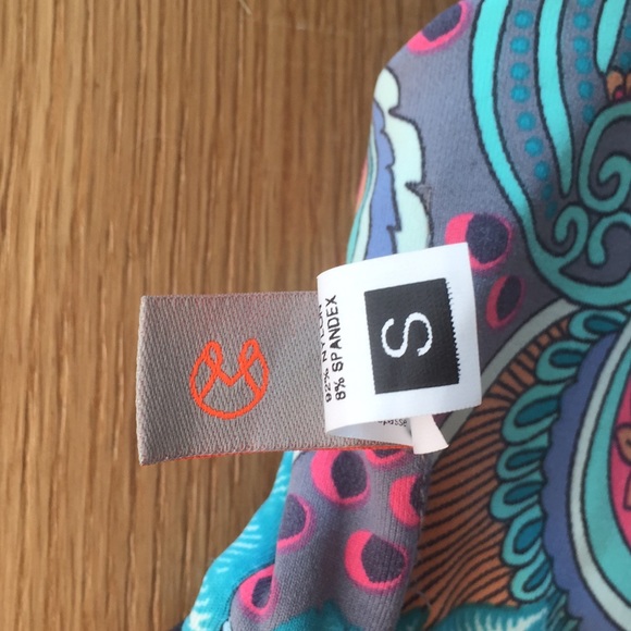 MAAJI bikini top REVERSIBLE - Picture 4 of 4